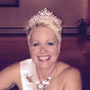 Meet your Posher, Candace